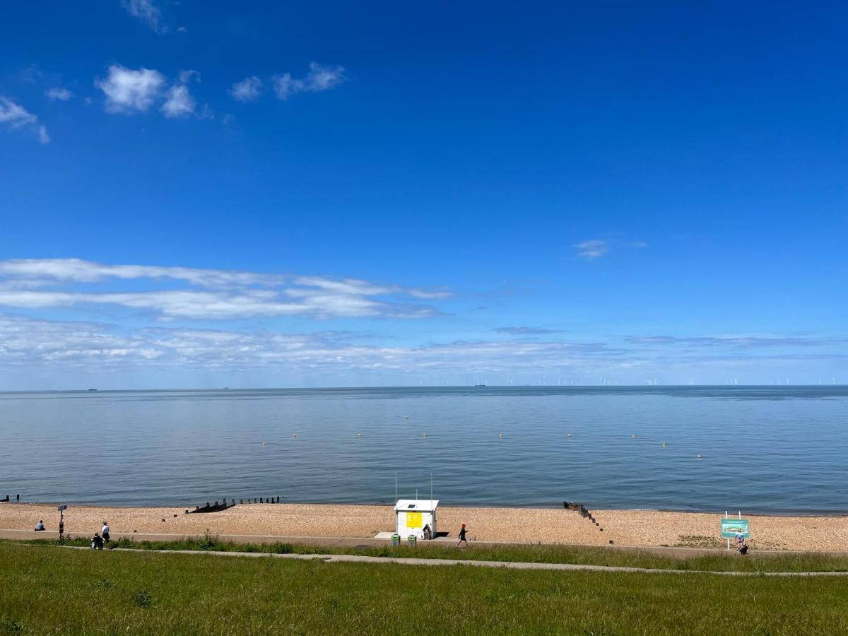 Whitstable The Jolly Villa Екстериор снимка